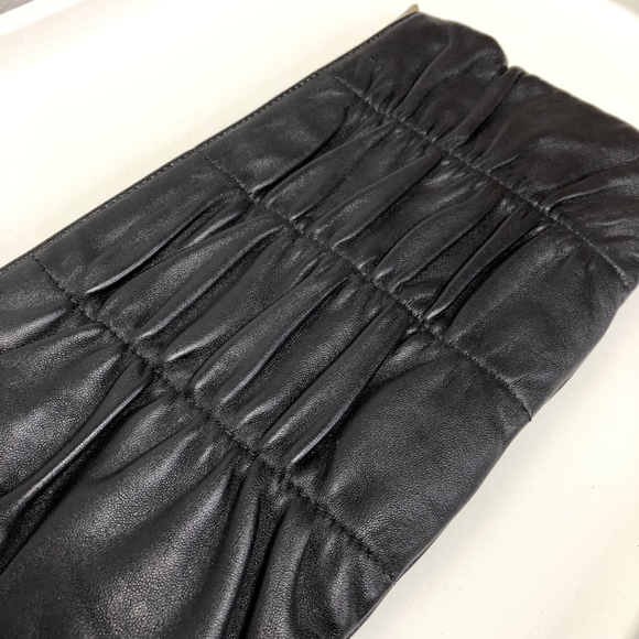 Hobo International black clutch - Picture 2 of 5